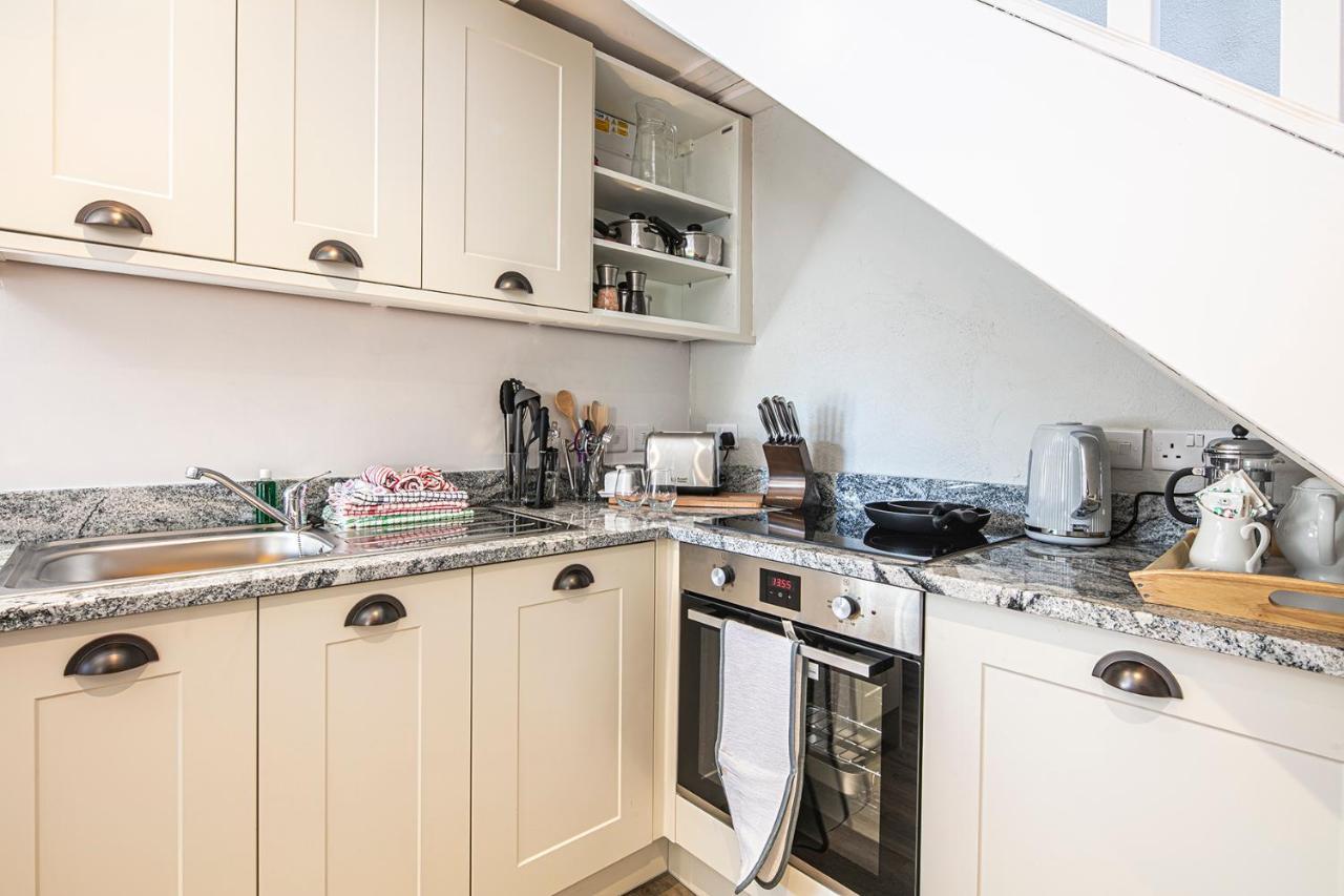 The Artists Loft - A Superb Cottage Sensitively Converted From A Grade II Listed 17Th Century Building بيكويل المظهر الخارجي الصورة